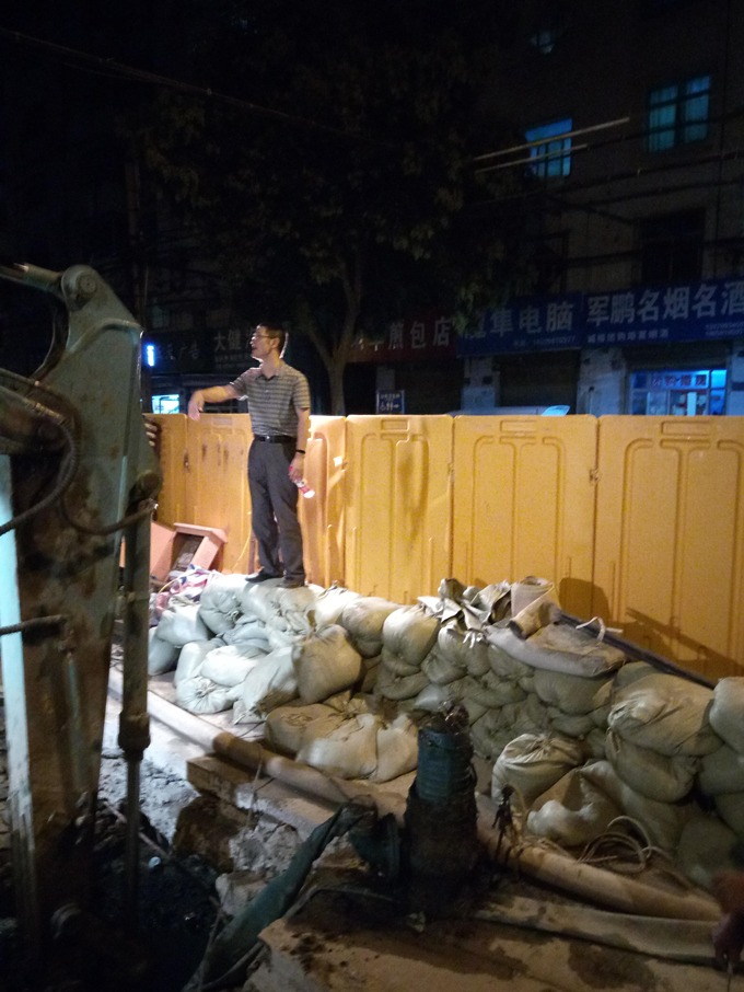 夙夜為公，一路暢通安徽交航總經(jīng)理方申柱帶領(lǐng)項目班子攻克項目難點紀(jì)實